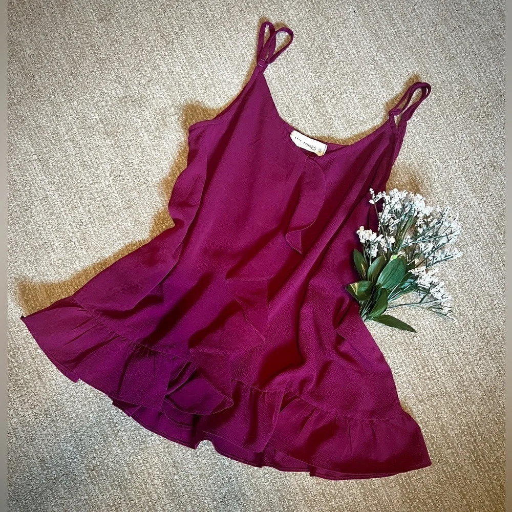 The Nines NWT Ruffle Hem Tank Top - Small